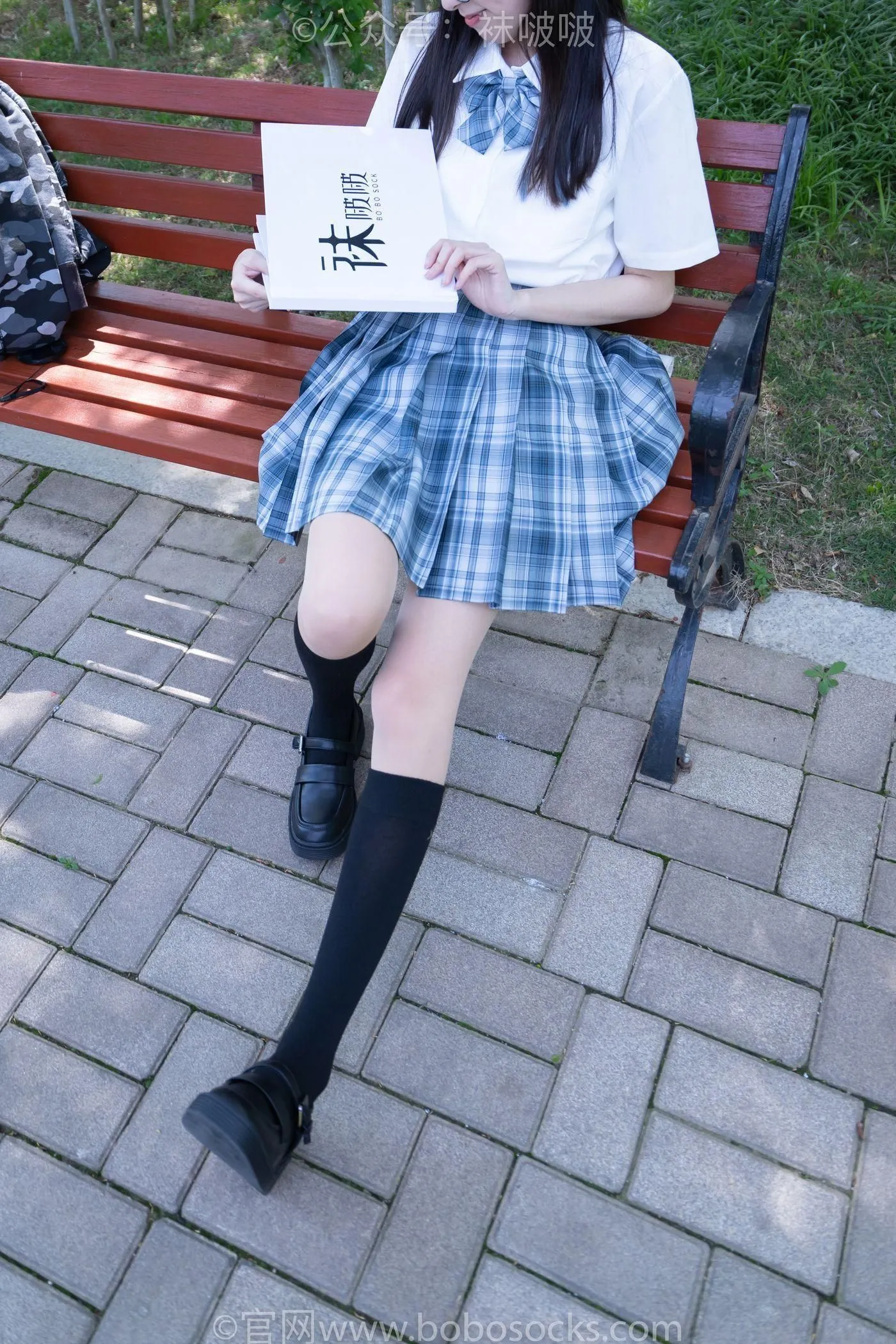 [BoBoSocks袜啵啵]NO.007 稚予-JK制服、皮鞋、黑色中筒棉袜、肉丝 [143P]插图6